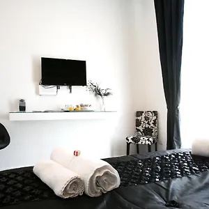 Pensión Key, Roma